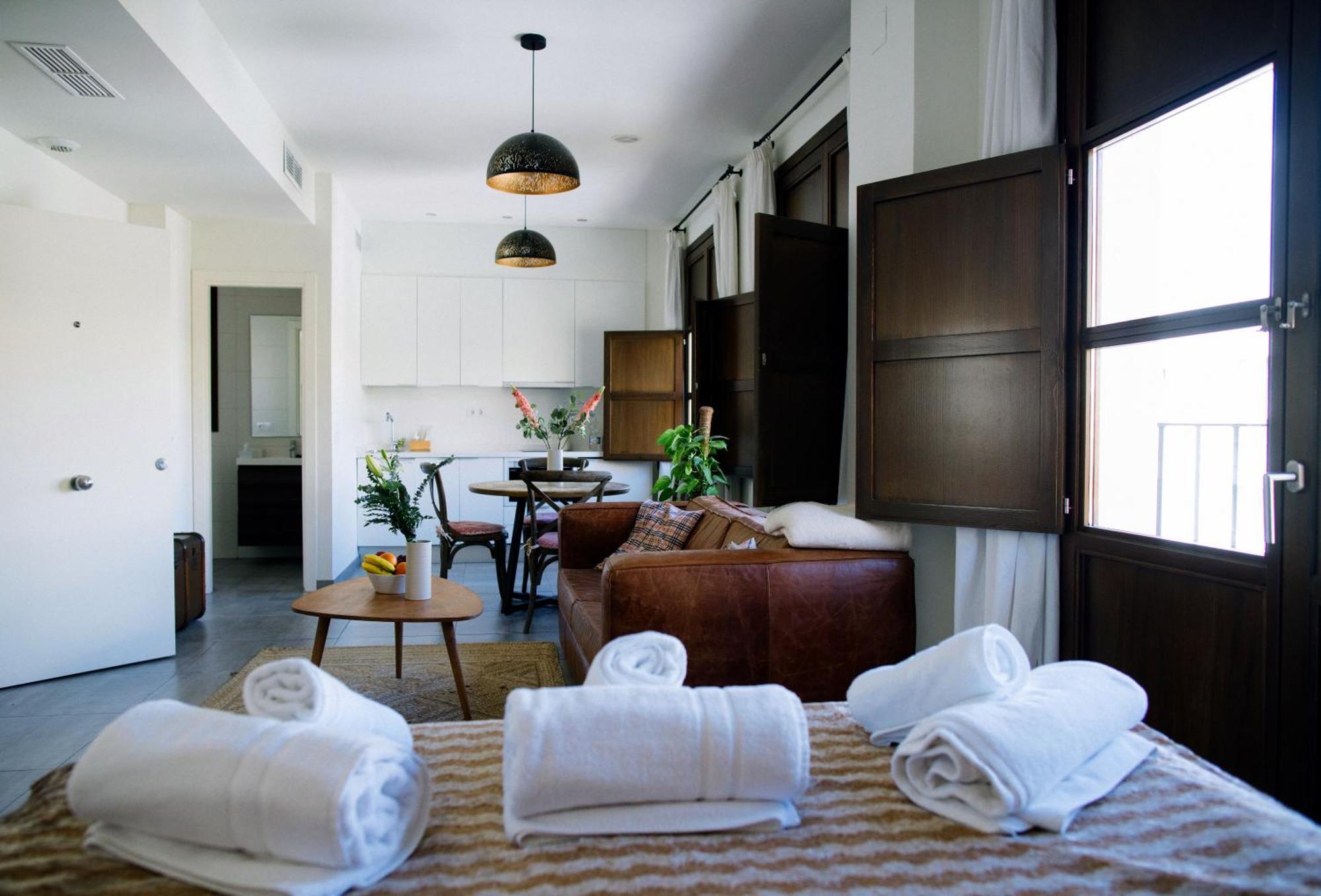 Apartamentos El Marques Málaga Eksteriør billede